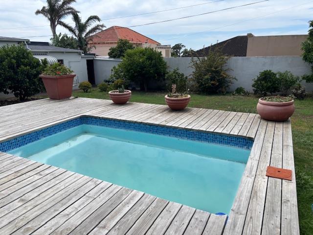 To Let 2 Bedroom Property for Rent in Mount Croix Eastern Cape